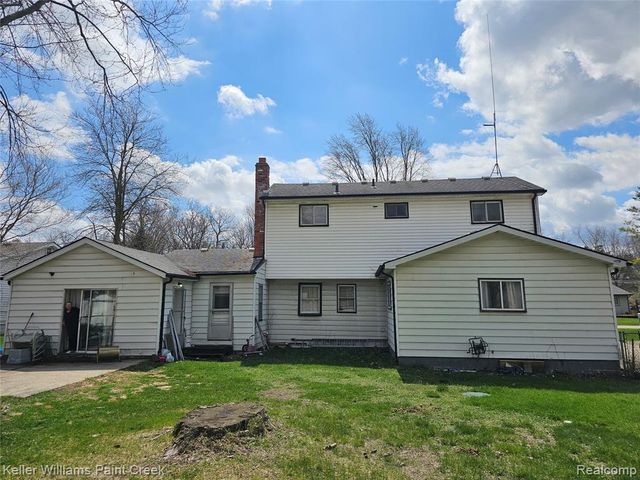 6733 Mayfair Road, Shelby Twp, MI 48317