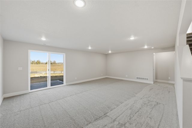 1458 S 91st Street, West Des Moines, IA 50266