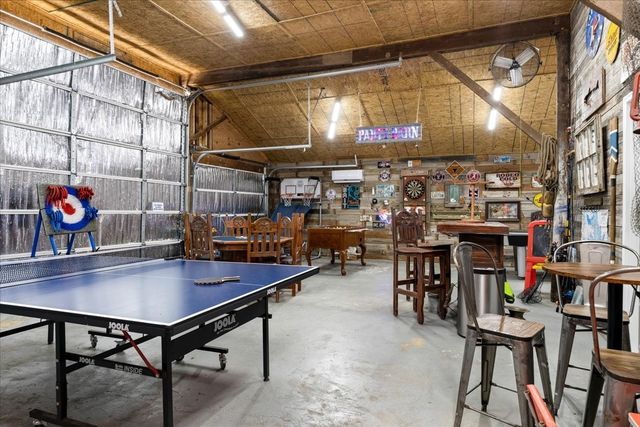 241 Rs County Road 1534, Point, TX 75472