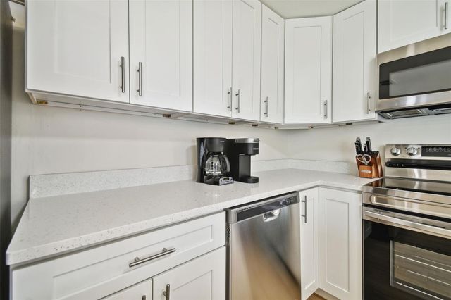 1411 COPPERTREE DRIVE, Tarpon Springs, FL 34689