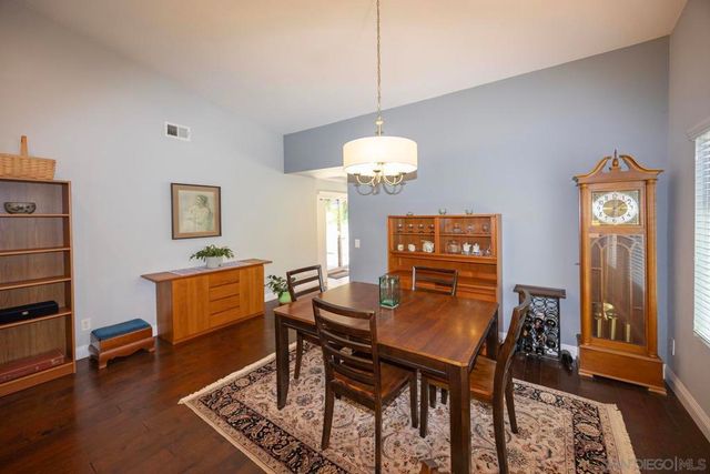 17959 Avenida Alozdra, San Diego, CA 92128
