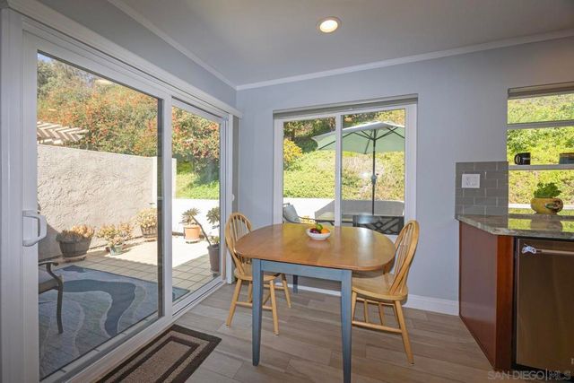 17959 Avenida Alozdra, San Diego, CA 92128
