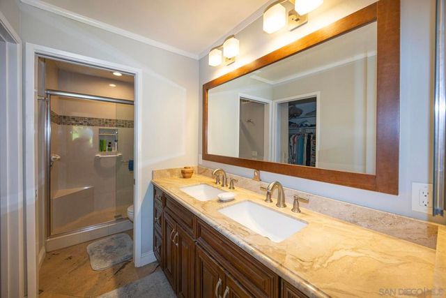 17959 Avenida Alozdra, San Diego, CA 92128