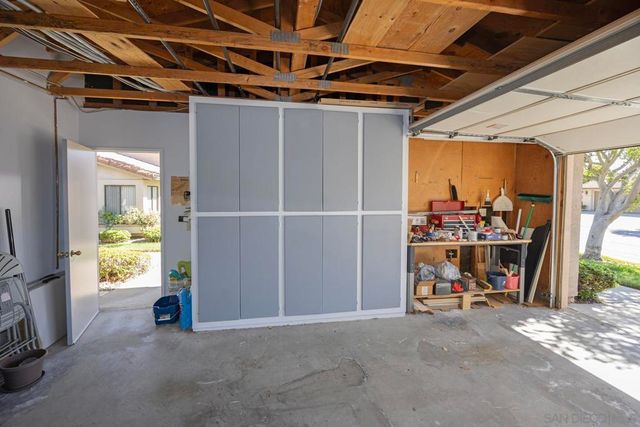 17959 Avenida Alozdra, San Diego, CA 92128