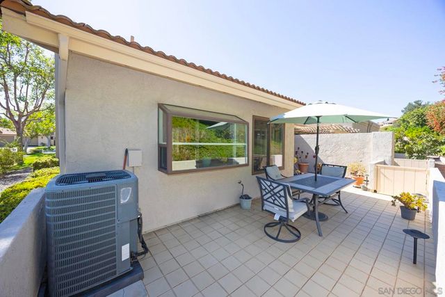 17959 Avenida Alozdra, San Diego, CA 92128
