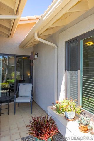 17959 Avenida Alozdra, San Diego, CA 92128