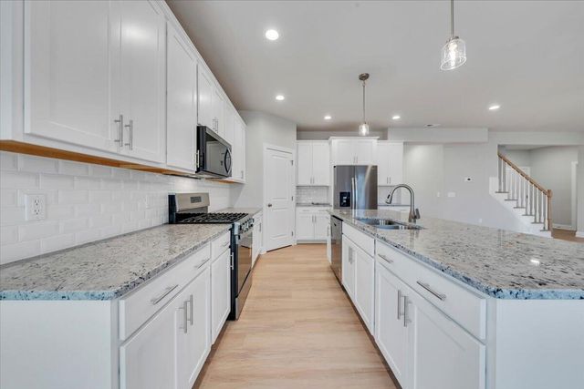 7039 Parkway View TRL, Roanoke, VA 24018