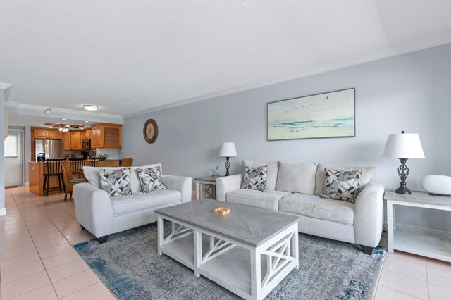 2731 NE 14th St Causeway 532, Pompano Beach, FL 33062