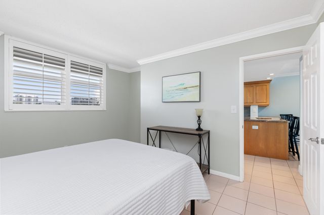 2731 NE 14th St Causeway 532, Pompano Beach, FL 33062