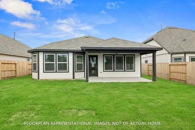 822 Ridgewood Cliffs Court, Willis, TX 77378