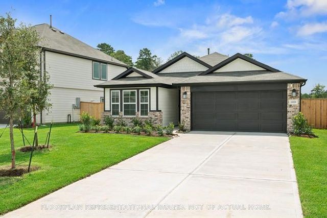 822 Ridgewood Cliffs Court, Willis, TX 77378