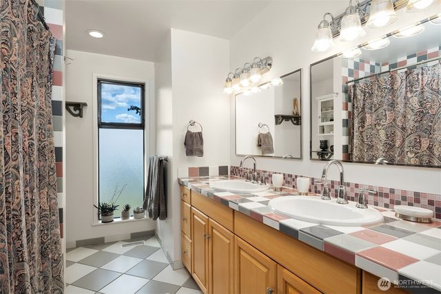 3119 199th Avenue SE, Sammamish, WA 98075