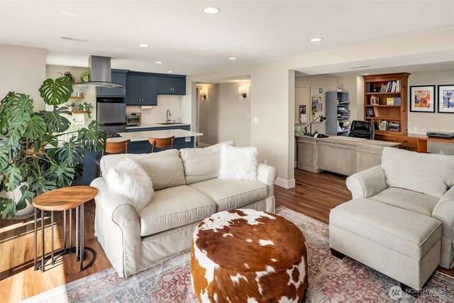 3119 199th Avenue SE, Sammamish, WA 98075