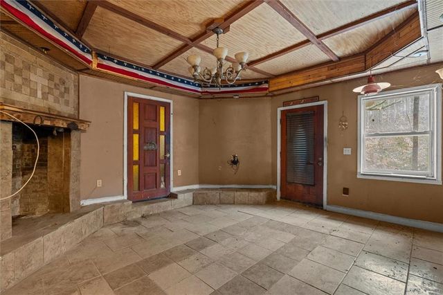 263 Buncombe Waco Rd, Waco, GA 30182