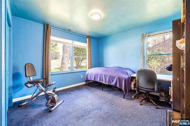 11 Sunset Road, Demarest, NJ 07627