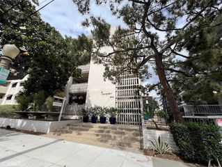 284 S Madison 102, Pasadena, CA 91101