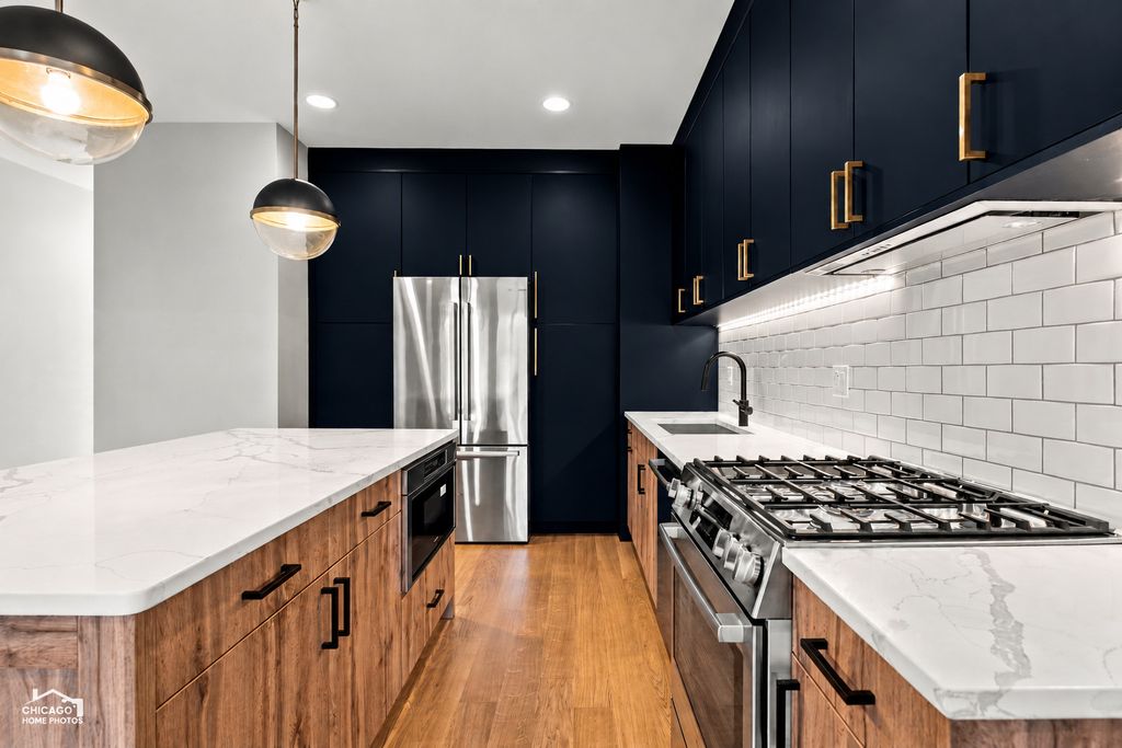 2448 W Diversey Avenue 1, Chicago, IL 60647 — photo 4