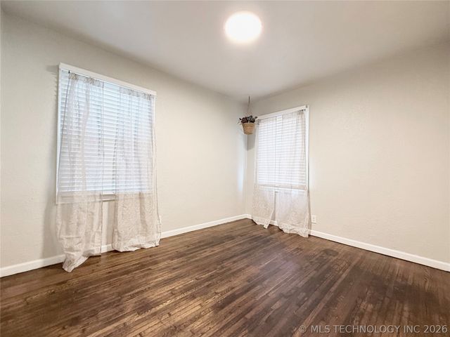 10559 E 4th Street, Tulsa, OK 74128