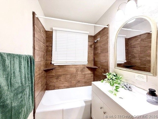 10559 E 4th Street, Tulsa, OK 74128