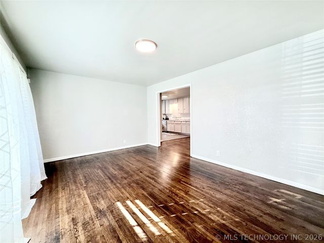 10559 E 4th Street, Tulsa, OK 74128