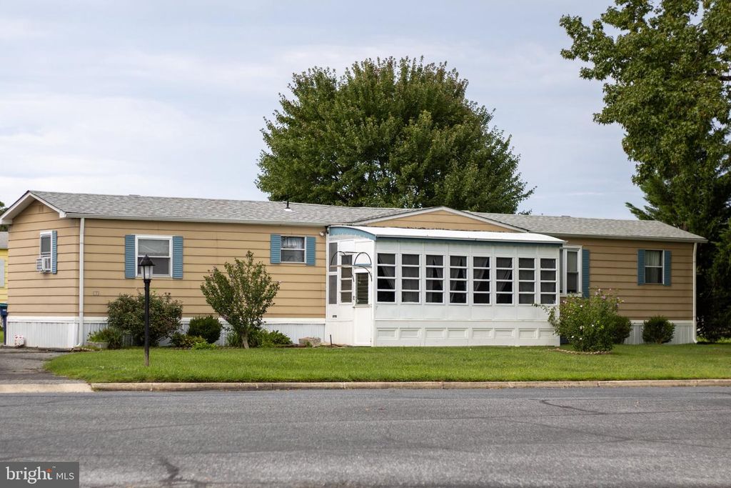 101 COUNTRY LN, BUENA, NJ 08310 — exterior