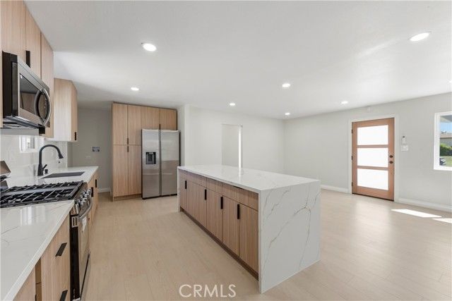 38905 Juniper Tree Road, Palmdale, CA 93551