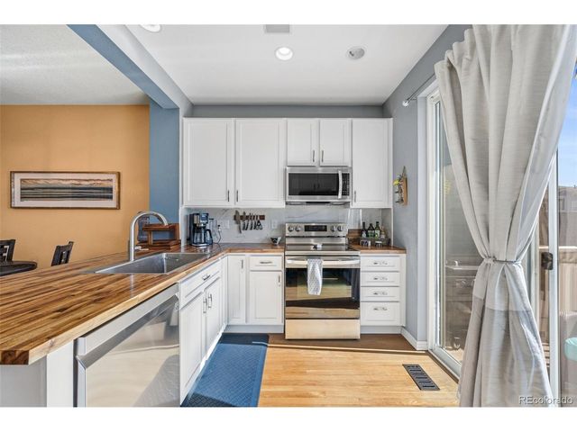 9543 Pearl Cir 105, Parker, CO 80134