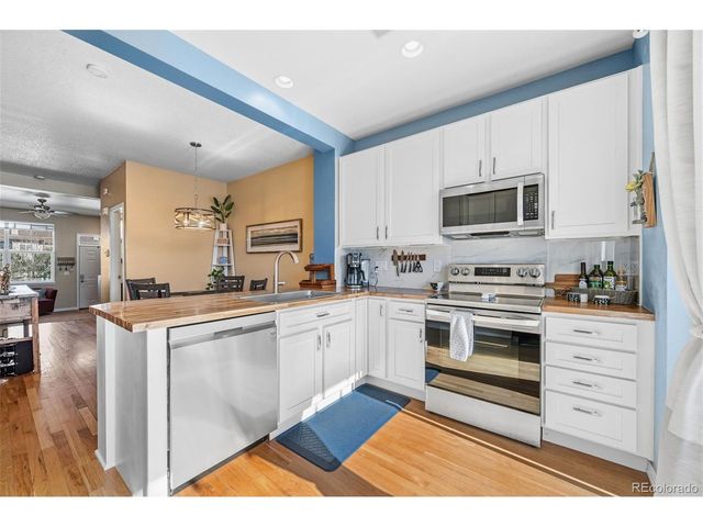 9543 Pearl Cir 105, Parker, CO 80134