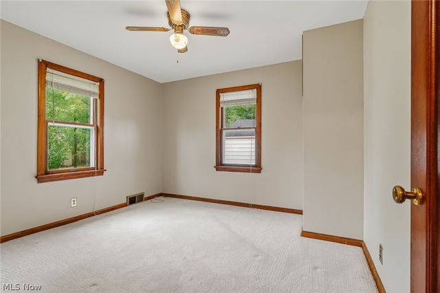 200 Gnau Avenue SW, Perry Twp, OH 44646