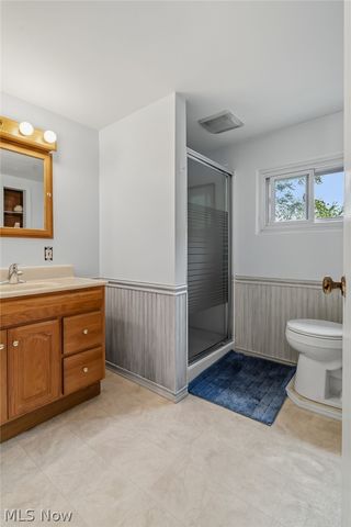 200 Gnau Avenue SW, Perry Twp, OH 44646