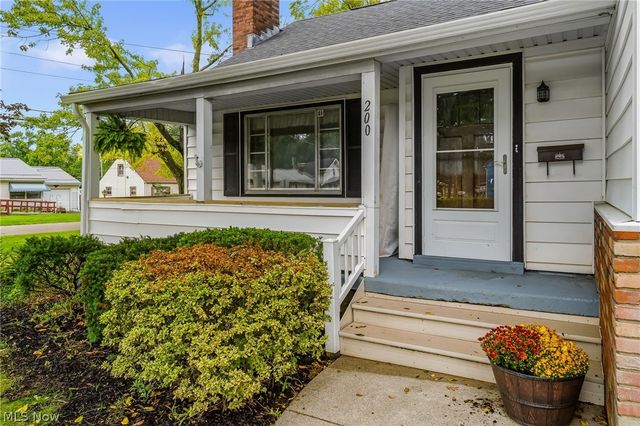 200 Gnau Avenue SW, Perry Twp, OH 44646
