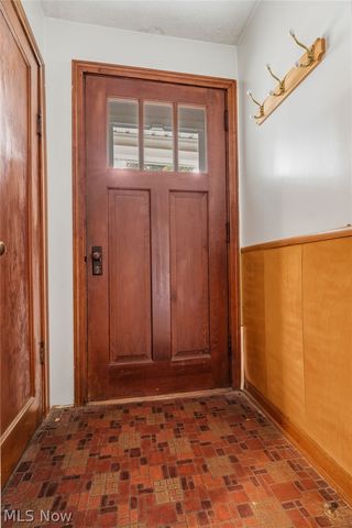 200 Gnau Avenue SW, Perry Twp, OH 44646