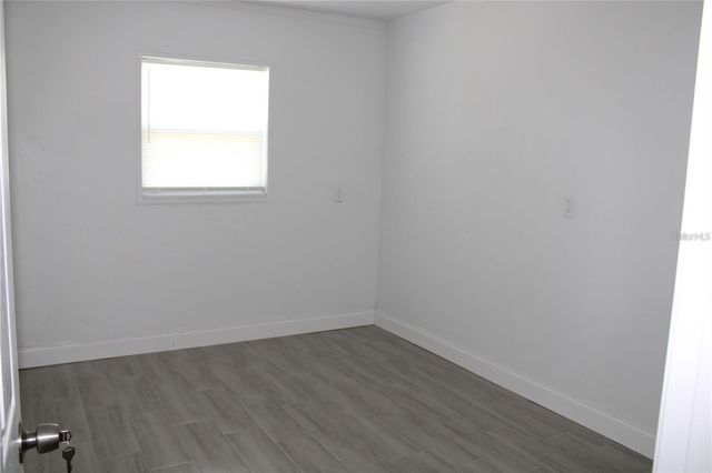 10704 50TH AVENUE N, St Petersburg, FL 33708