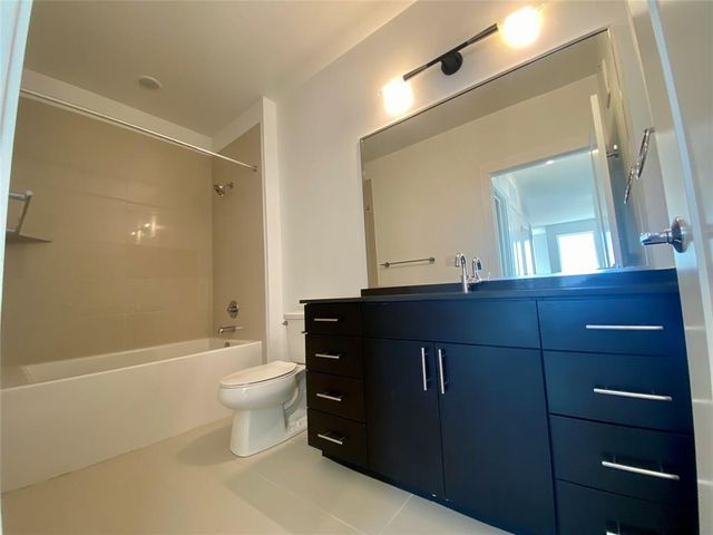 4801 Springdale RD 2408, Austin, TX 78723