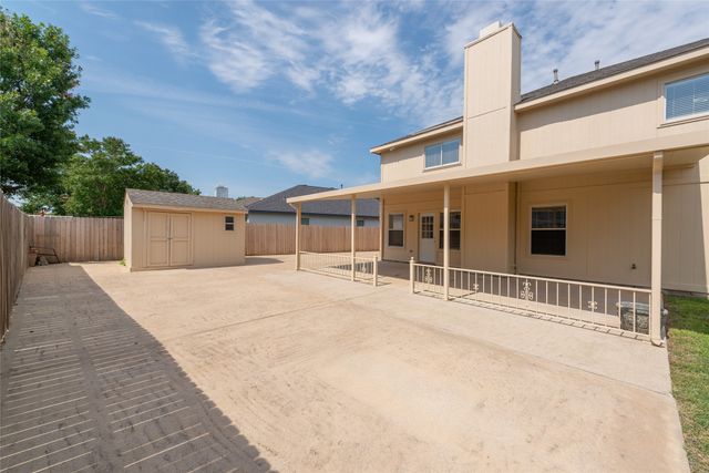 1157 Whistle Stop Drive, Saginaw, TX 76131