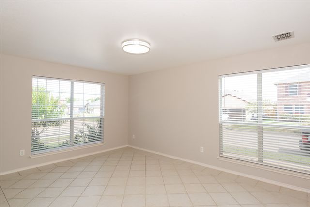 1157 Whistle Stop Drive, Saginaw, TX 76131