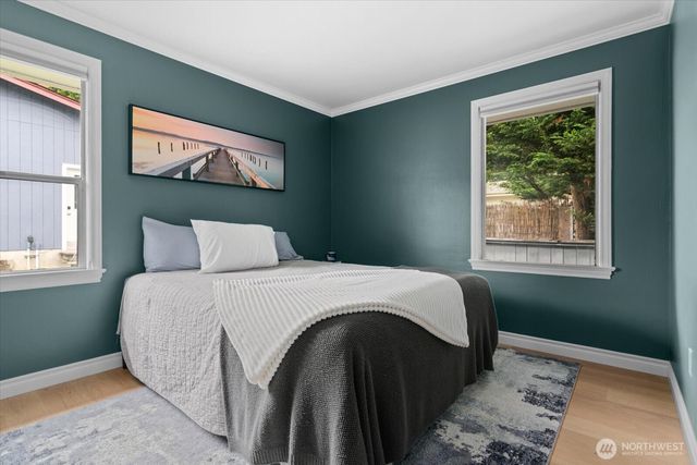2129 42nd Avenue SW, Seattle, WA 98116