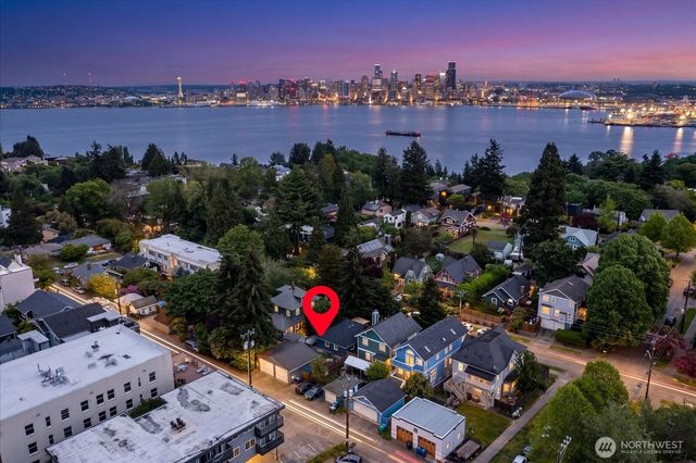 2129 42nd Avenue SW, Seattle, WA 98116