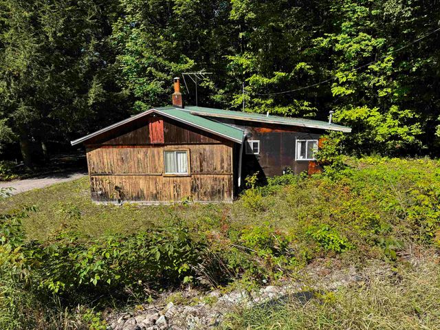 2370 Alden Highway, Mancelona, MI 49659