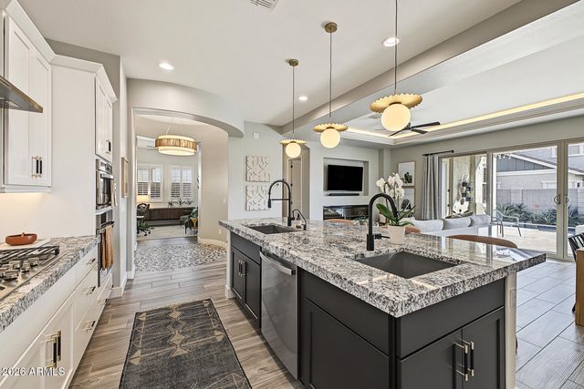 4319 E CLIFTON Avenue, Gilbert, AZ 85295