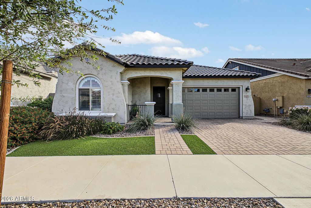 4319 E CLIFTON Avenue, Gilbert, AZ 85295