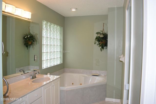 1315 RUNNING BROOK Court, Jacksonville, FL 32225