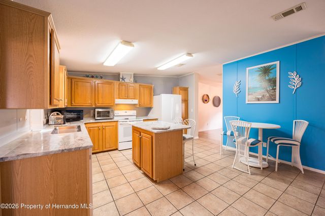 8144 Weatherford Avenue, Brooksville, FL 34613