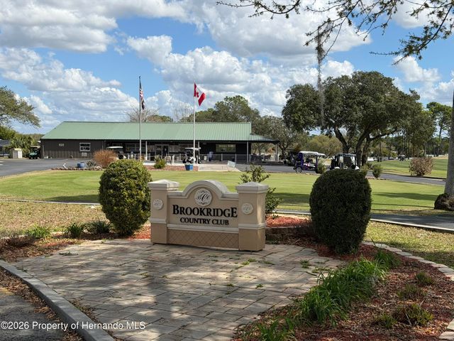 8144 Weatherford Avenue, Brooksville, FL 34613