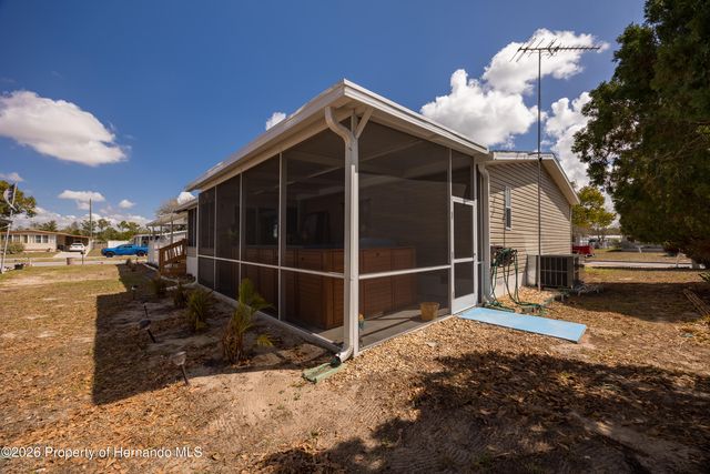 8144 Weatherford Avenue, Brooksville, FL 34613