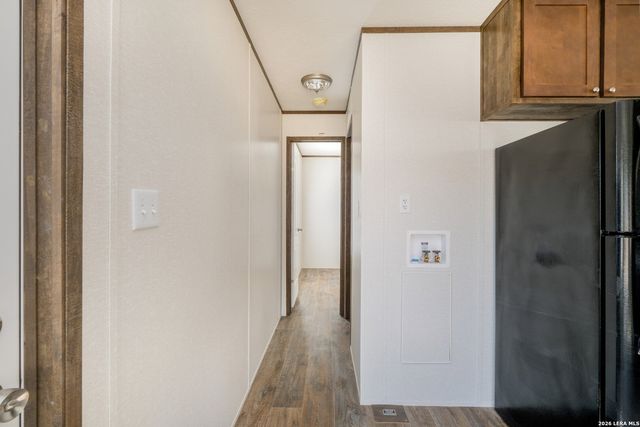 1932 Live Oak Dr, Canyon Lake, TX 78133