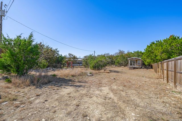 1932 Live Oak Dr, Canyon Lake, TX 78133