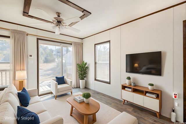 1932 Live Oak Dr, Canyon Lake, TX 78133