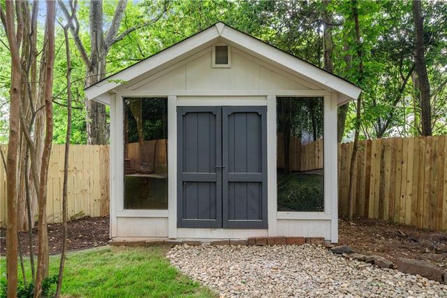 1490 Brooklyn Avenue NW, Atlanta, GA 30309