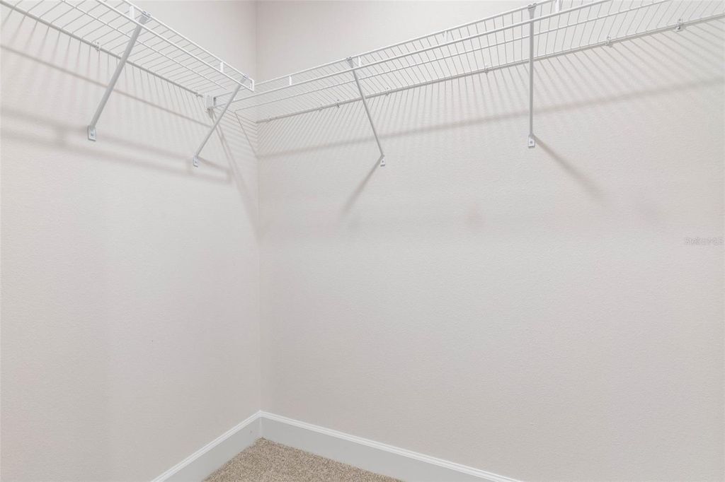 Image 20 of property listing at 18 UNION RUN COURT, Palm Coast, FL 32164